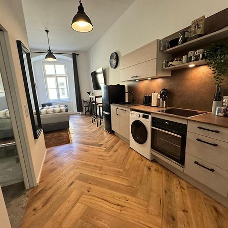 Industrial Apartment Schlossberg Лінц Екстер'єр фото